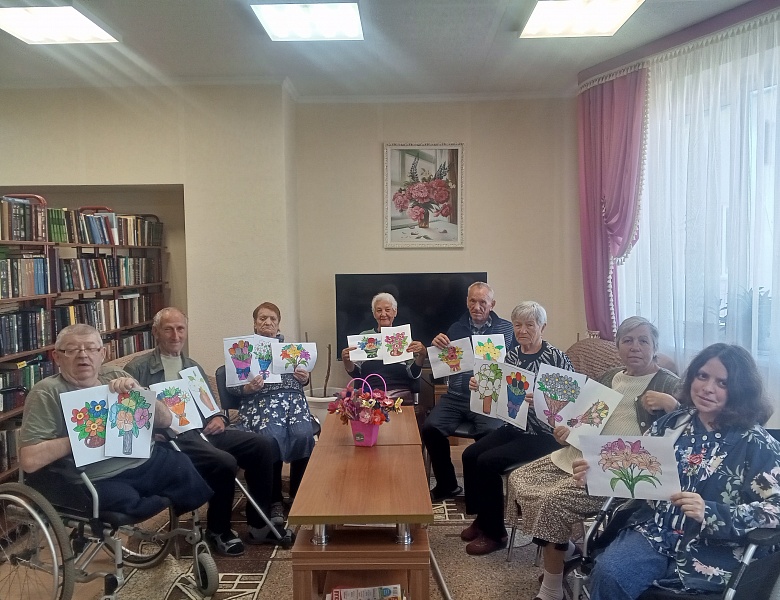 День разноцветных букетов: красота, рассказанная цветами и красками 