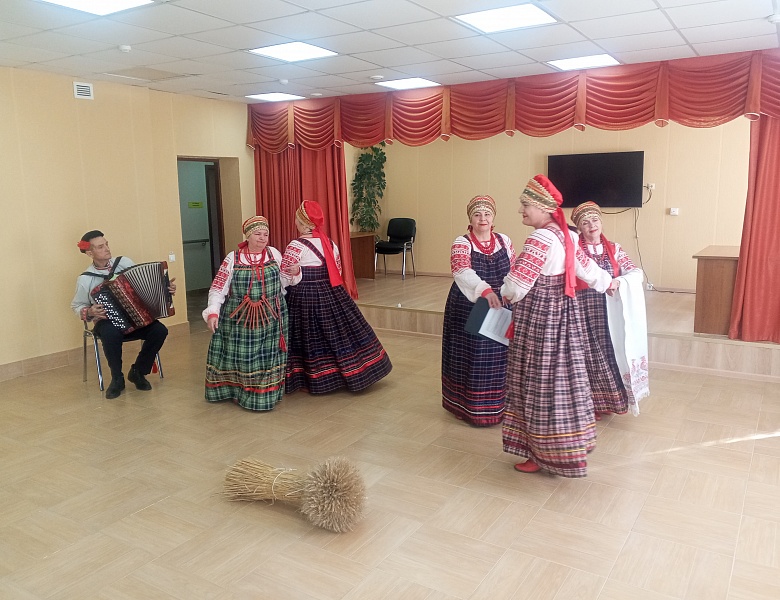  Фольклорный праздник «Фёкла Заревница»: ансамбль «Калинушка» подарил море эмоций!