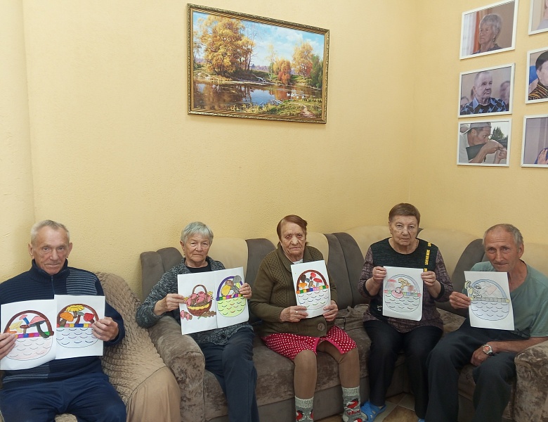 «Корзина любимых грибов: тёплые воспоминания и творчество на кружке „Умелых ручек“»